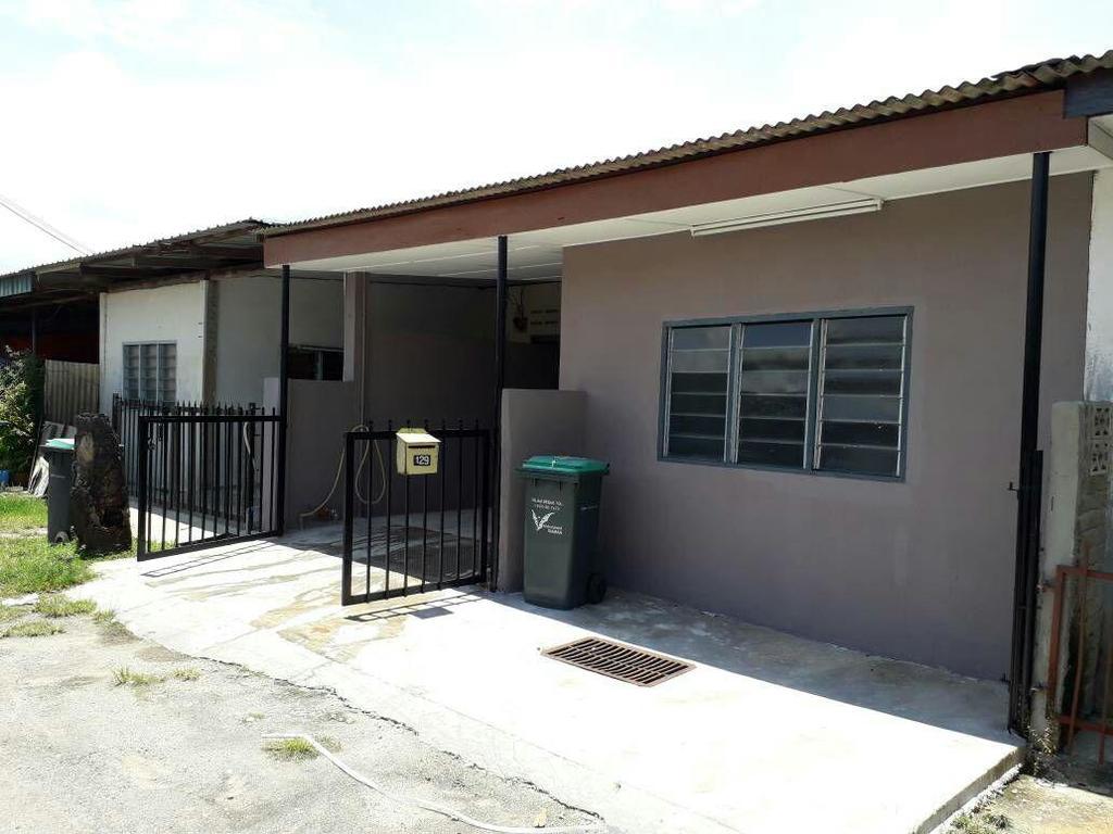 Jitra Homestay Buitenkant foto